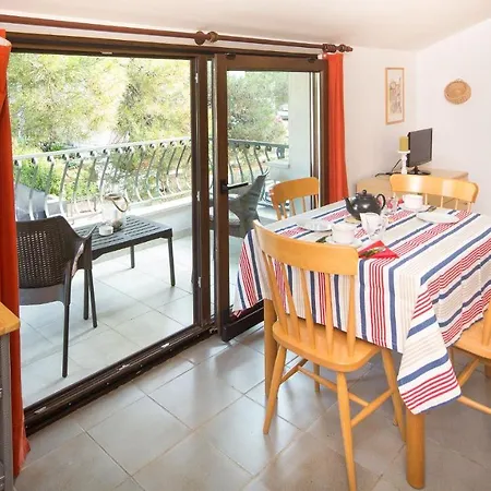 Apartman Number 9