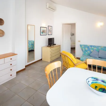 Apartman Number 9 *